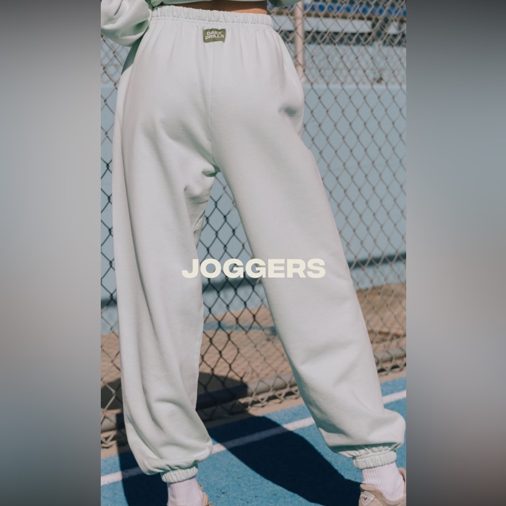 Daily Drills joggers in SURF